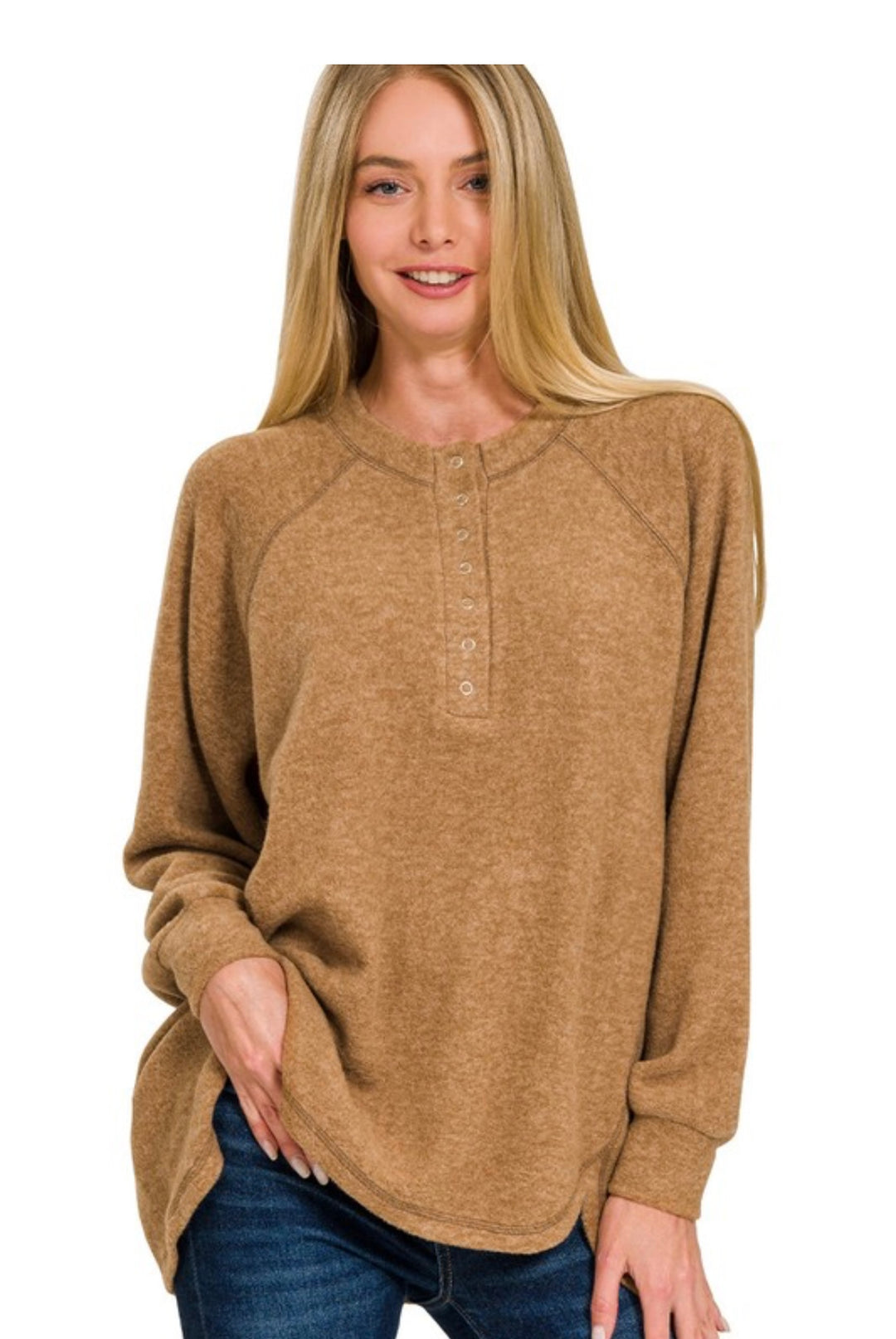 Hillary Henley Top - Camel